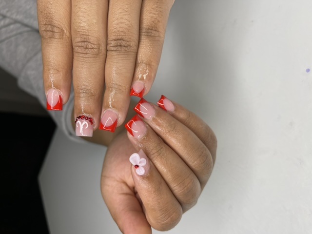 Beauteous nails in Louisville, KY (4)