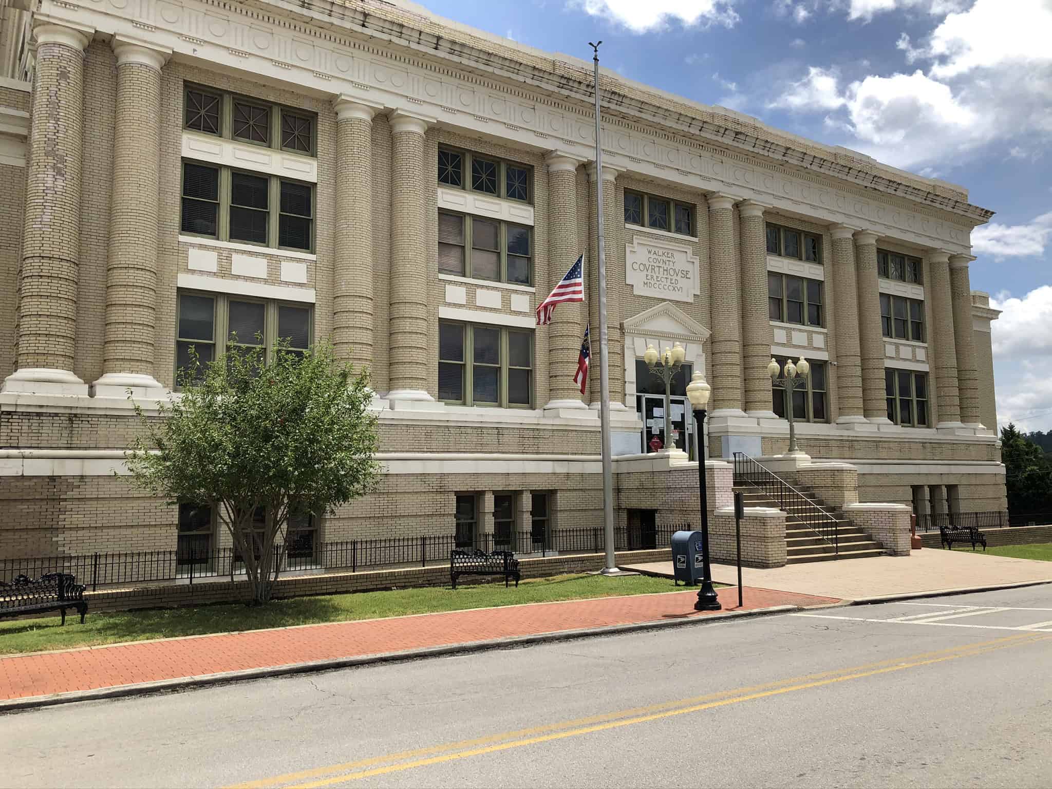 The Law Office of Gordon Hall, L.L.C. in LaFayette, GA (4)