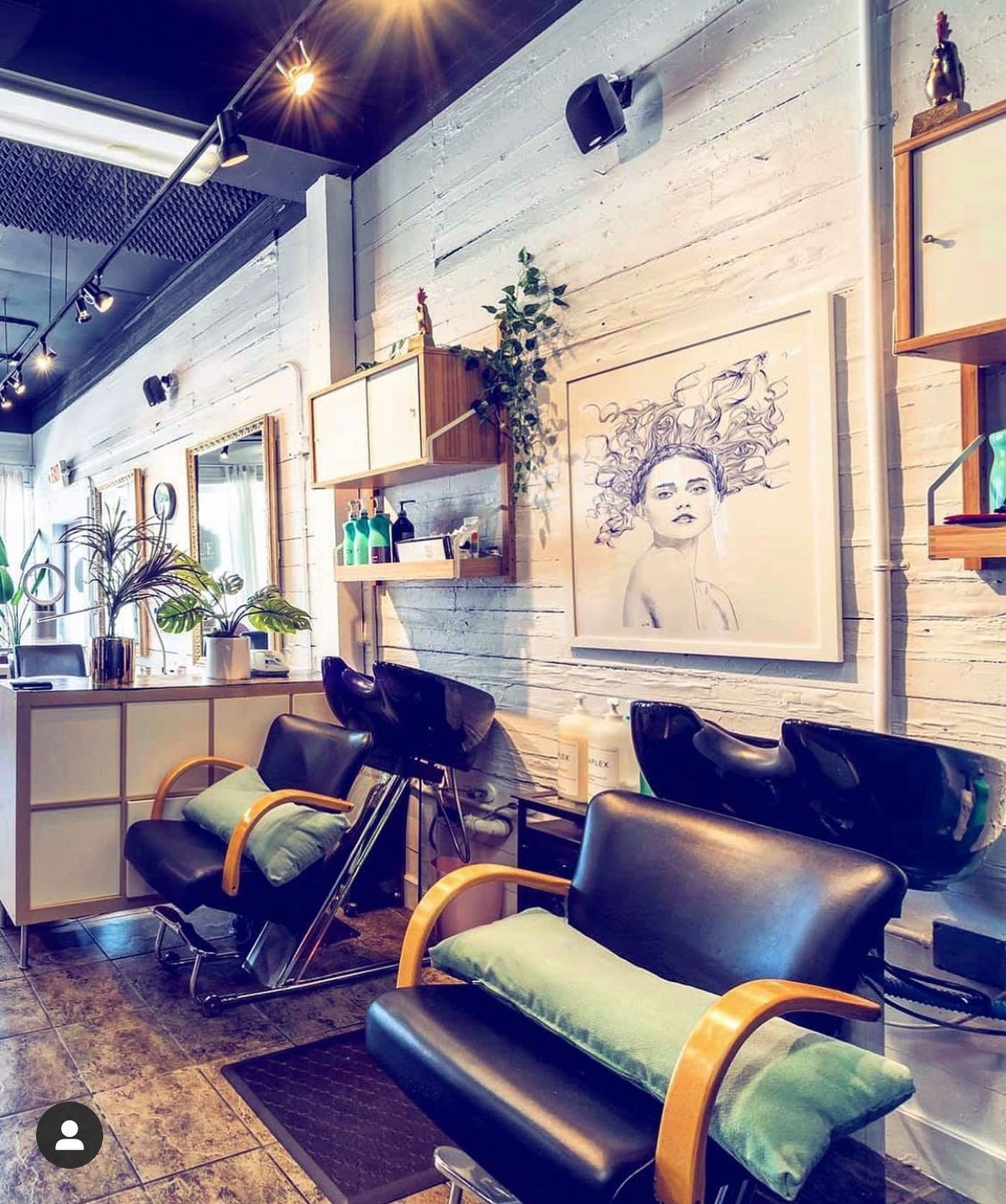 Avenue, Liz Stricker Salon in Key West, FL (4)