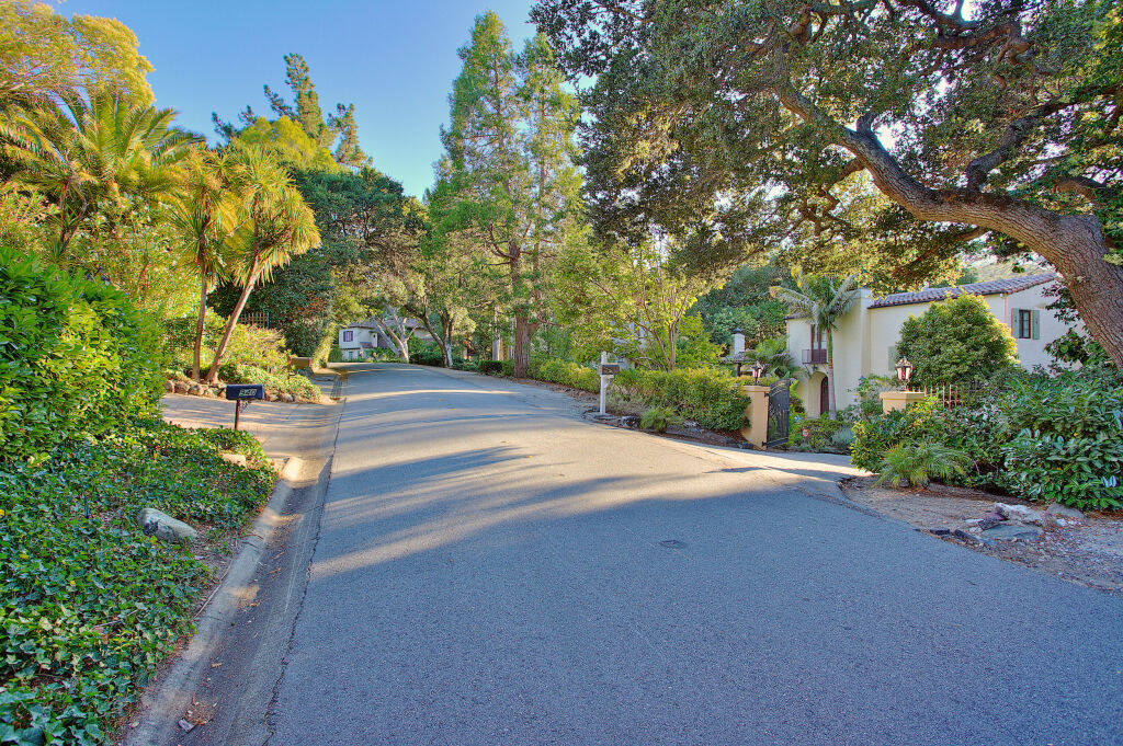 Raziel Ungar - Realtor® | DRE #01701234 | COMPASS in Burlingame, CA (5)