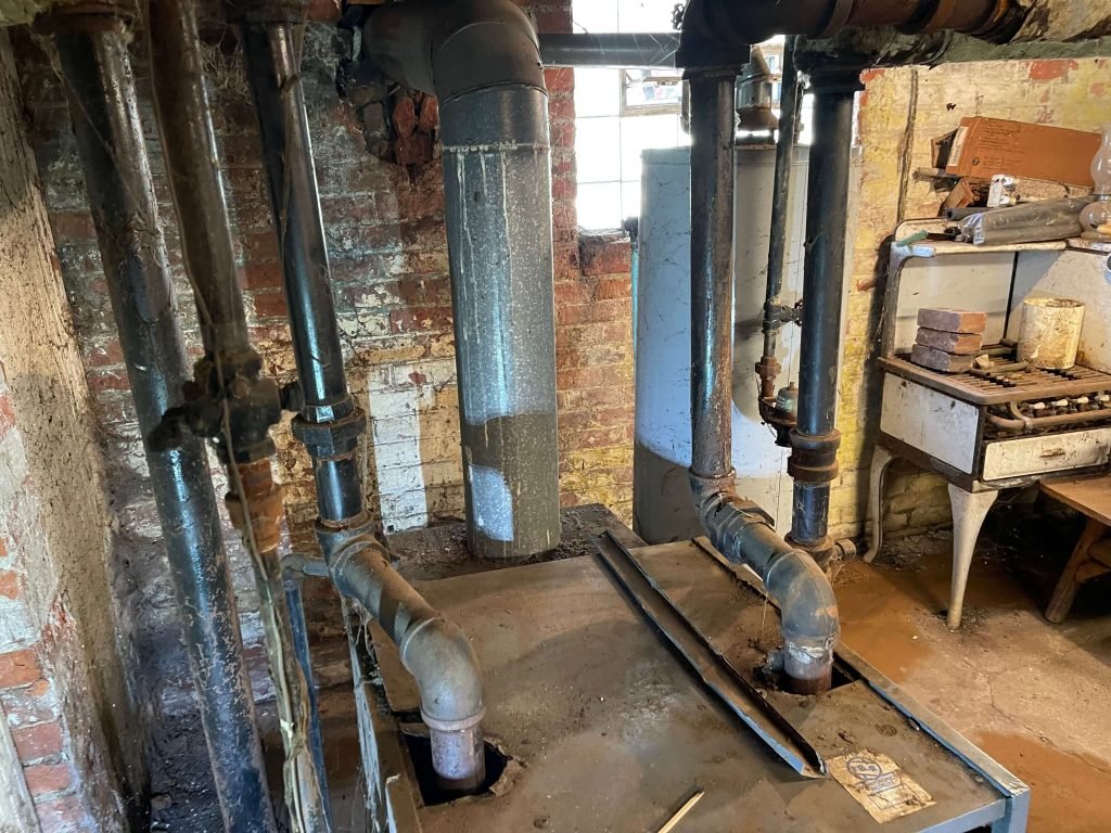HANDZ OF GOLD HEATING AND COOLING LLC in Highland Park, MI (3)