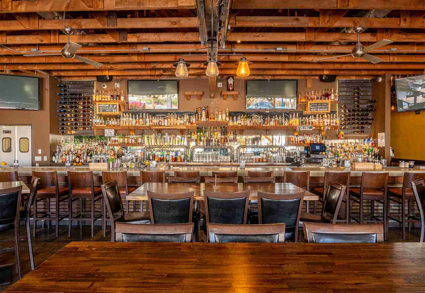 Mission Ave Bar and Grill in Oceanside, CA (5)