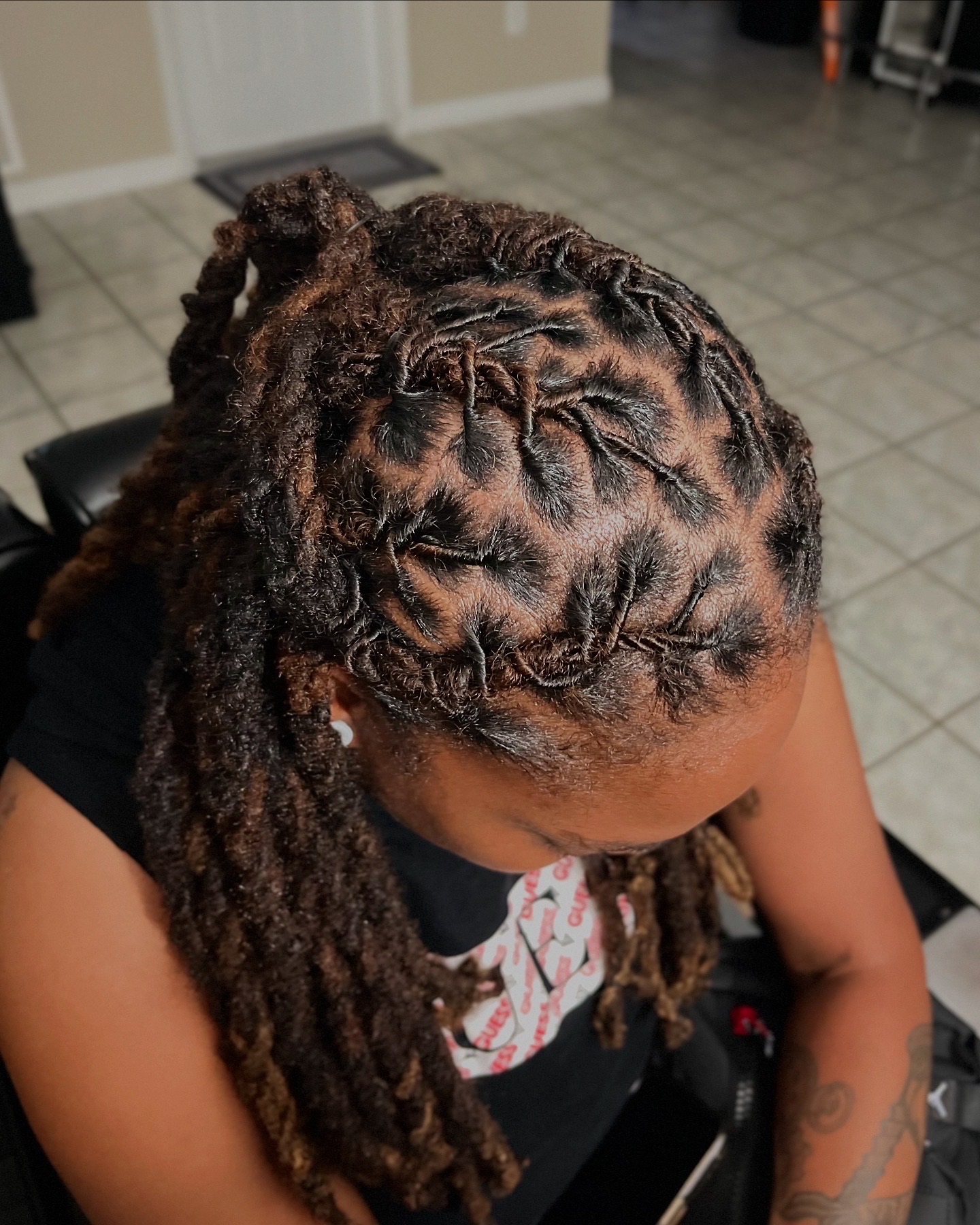 QueenIt Loc Salon in Holiday, FL (2)
