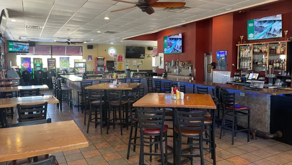 Deaks Pub & Grill in Stoughton, WI (2)
