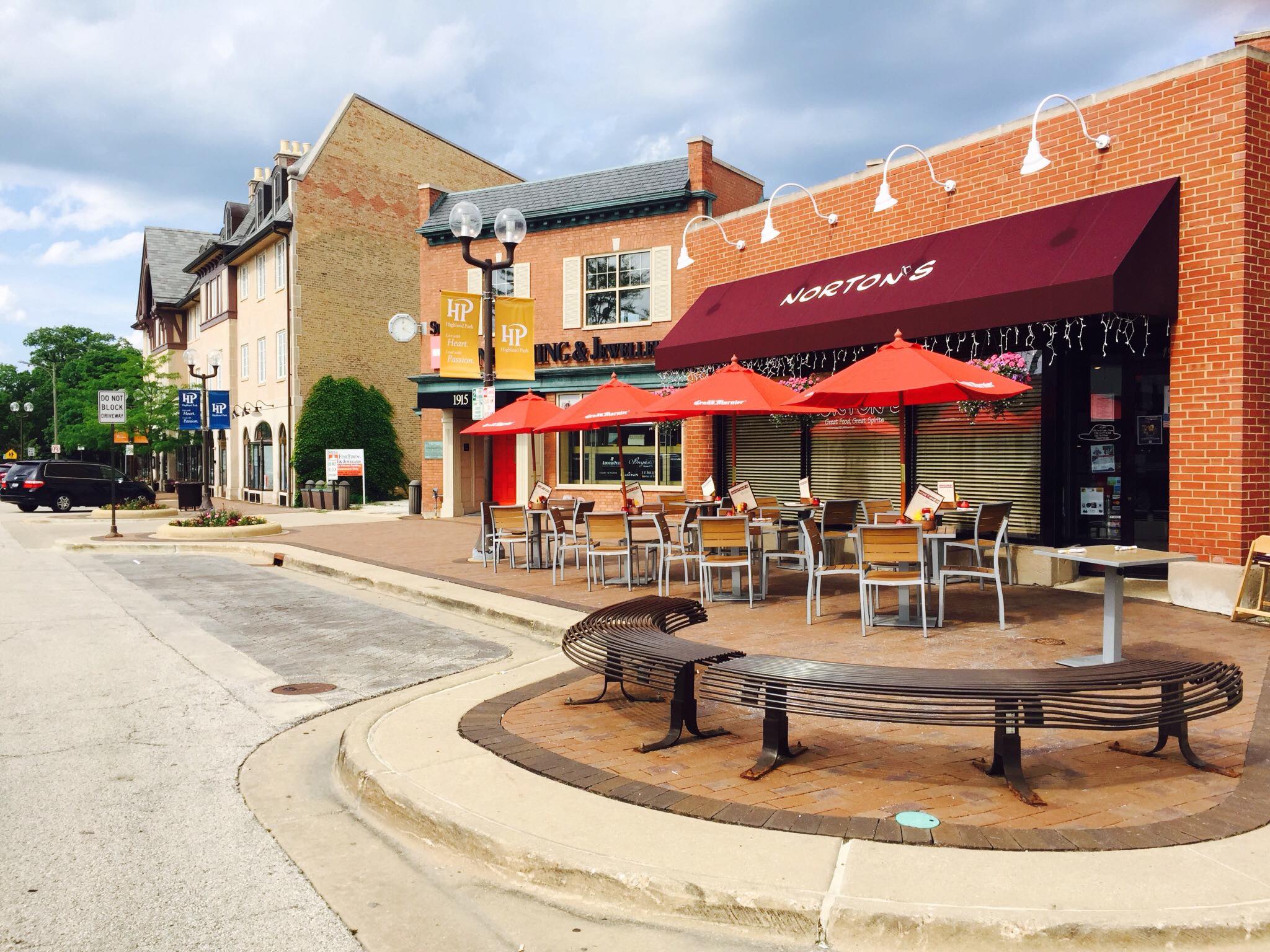 Norton's Restaurant in Highland Park, IL