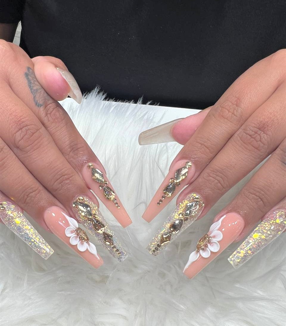 S Lounge Nails and Spa in Roseville, CA (6)