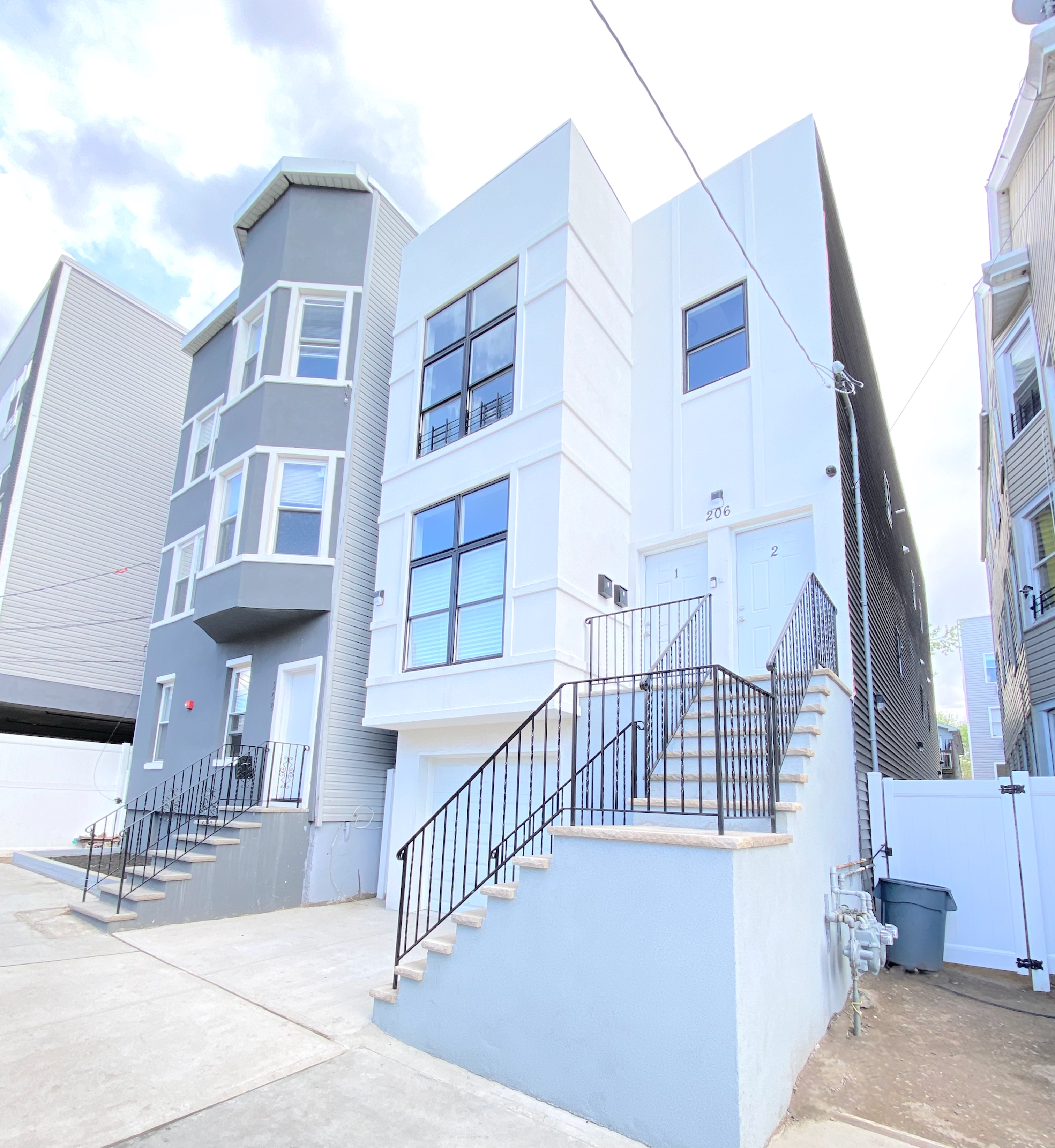Goyburu Realty Llc in Paterson, NJ (3)