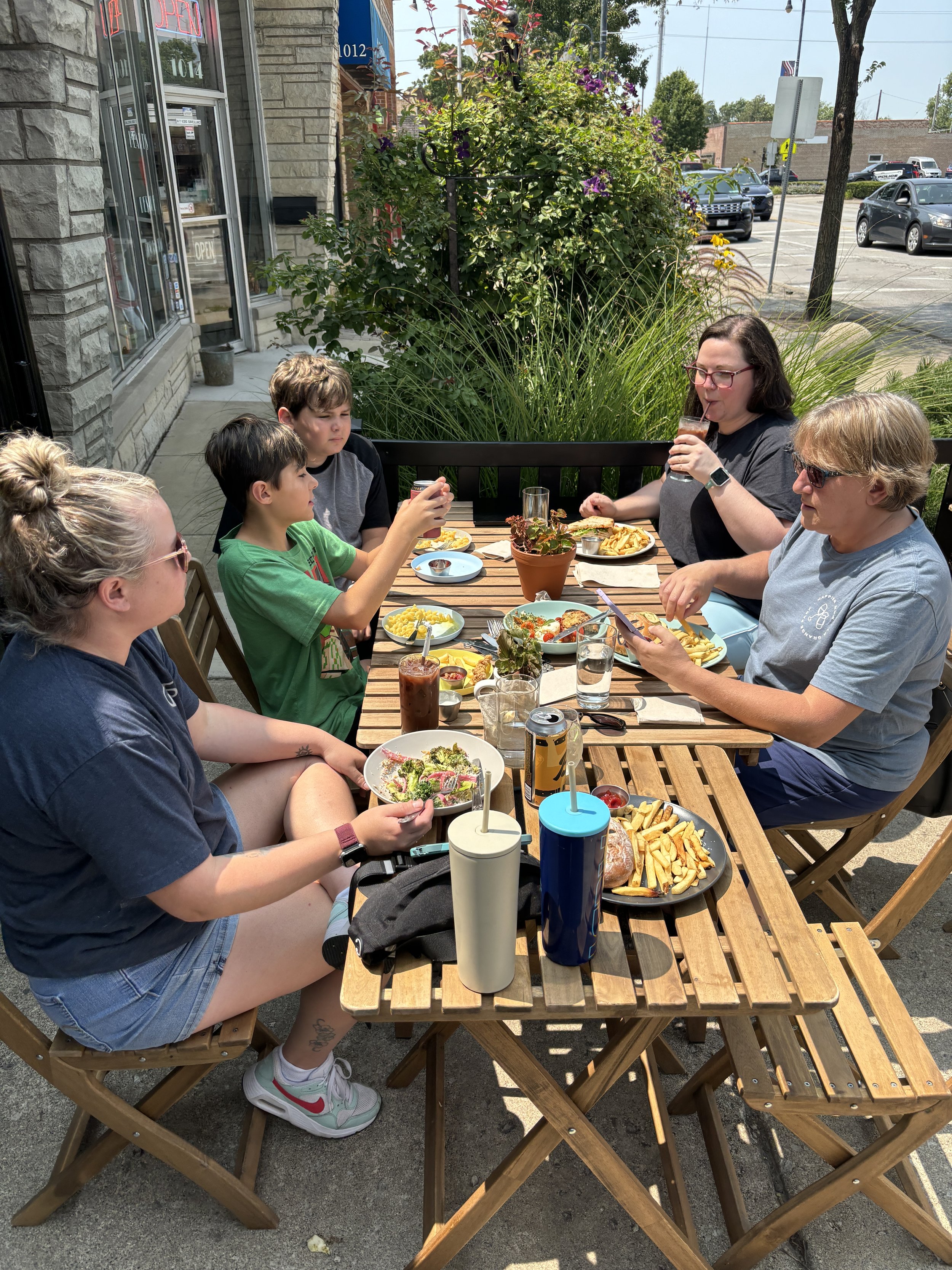 Happier Now Cafe & Market in La Grange Park, IL (4)