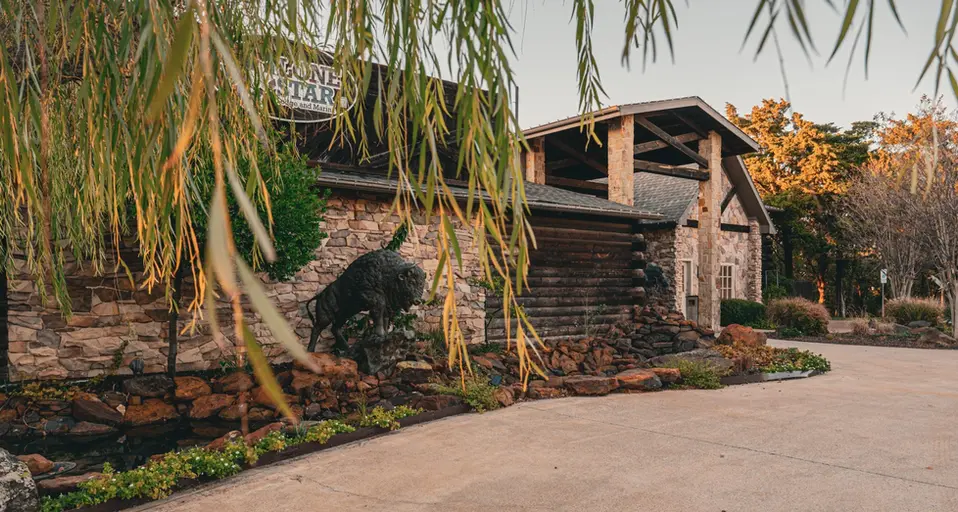 Lone Star Lodge & Marina in Pilot Point, TX