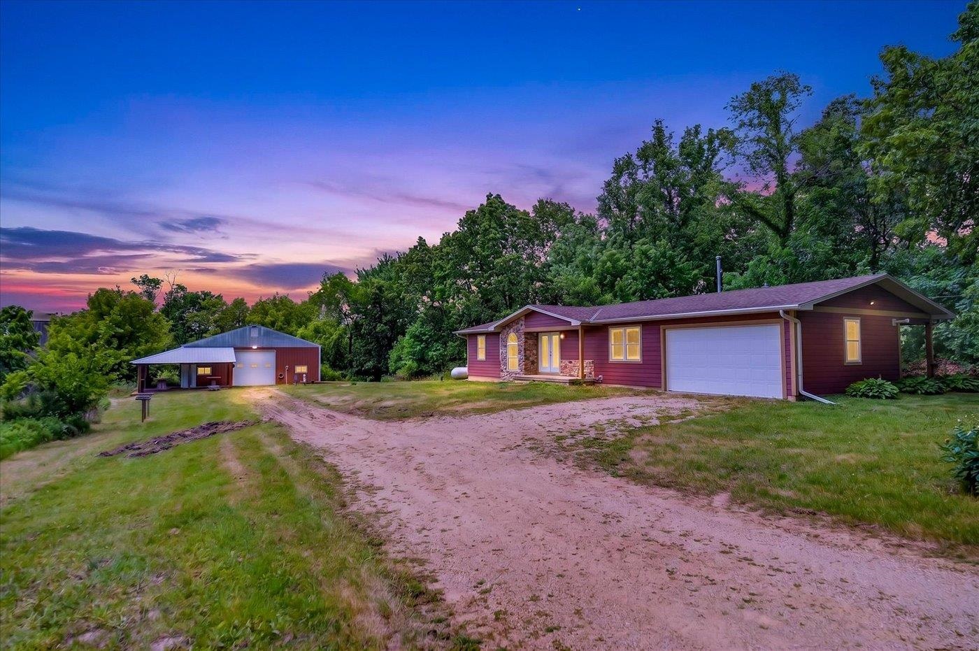 Keith and Kinsey Real Estate in Madison, WI (4)