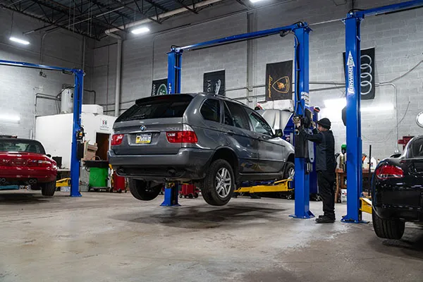 Auto Tronics in Southampton, PA (4)