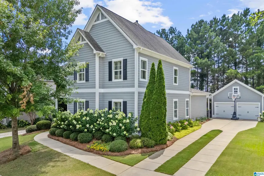 Michelle Shunnarah Realtor - Stonebridge Realty LLC in Helena, AL (2)