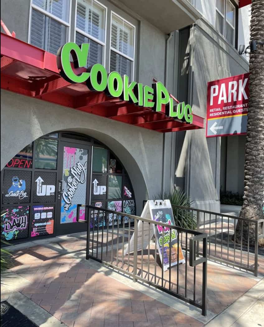Cookie Plug in Anaheim, CA (2)