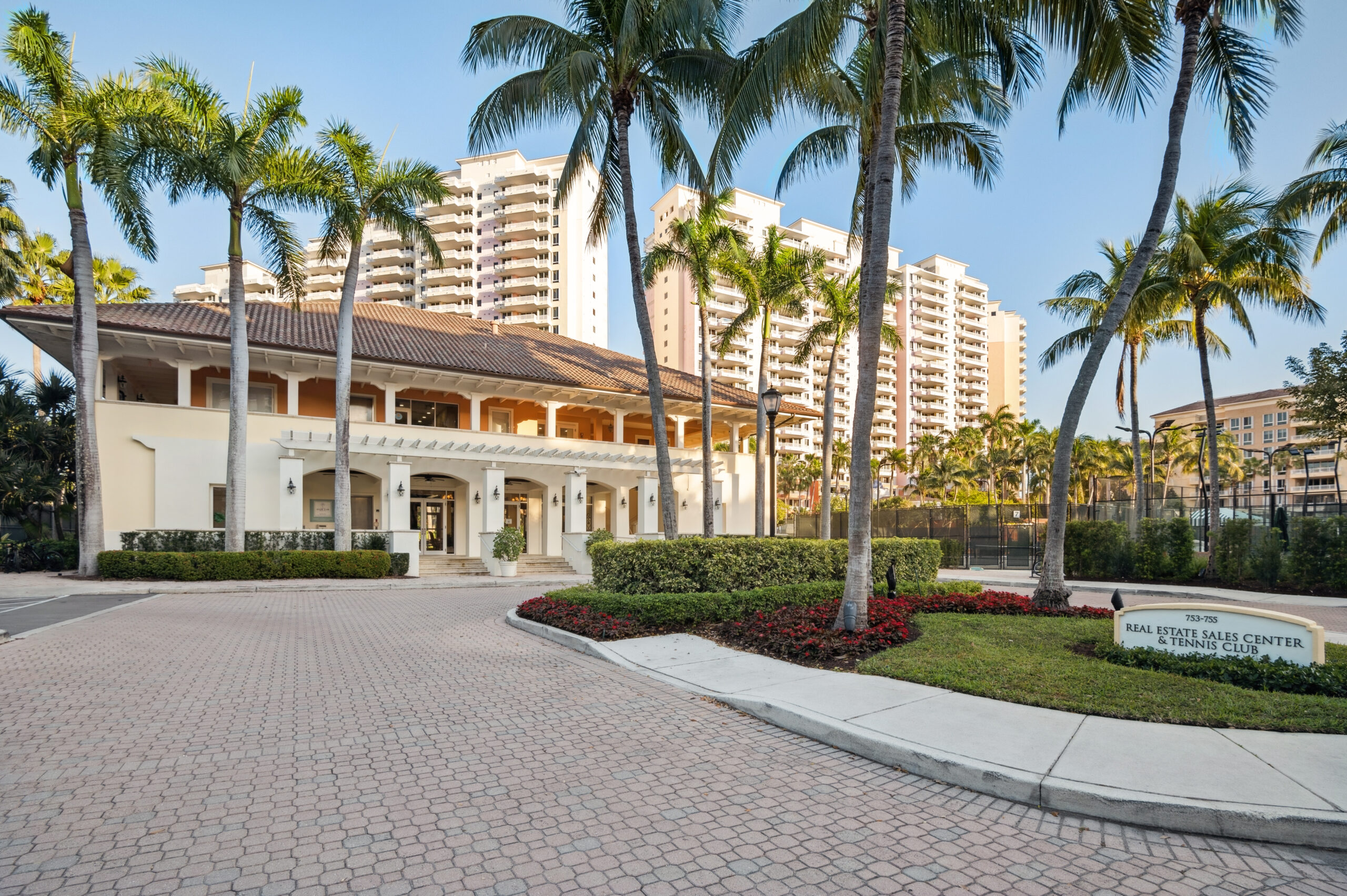 Ocean Club Realty Inc. in Key Biscayne, FL (2)