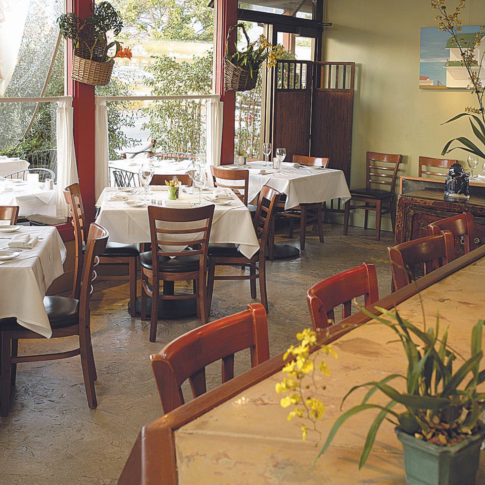Zookers Restaurant in Carpinteria, CA