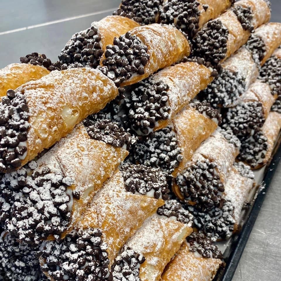 Tony Cannoli Sweets & Eats in Woodhaven, MI (2)