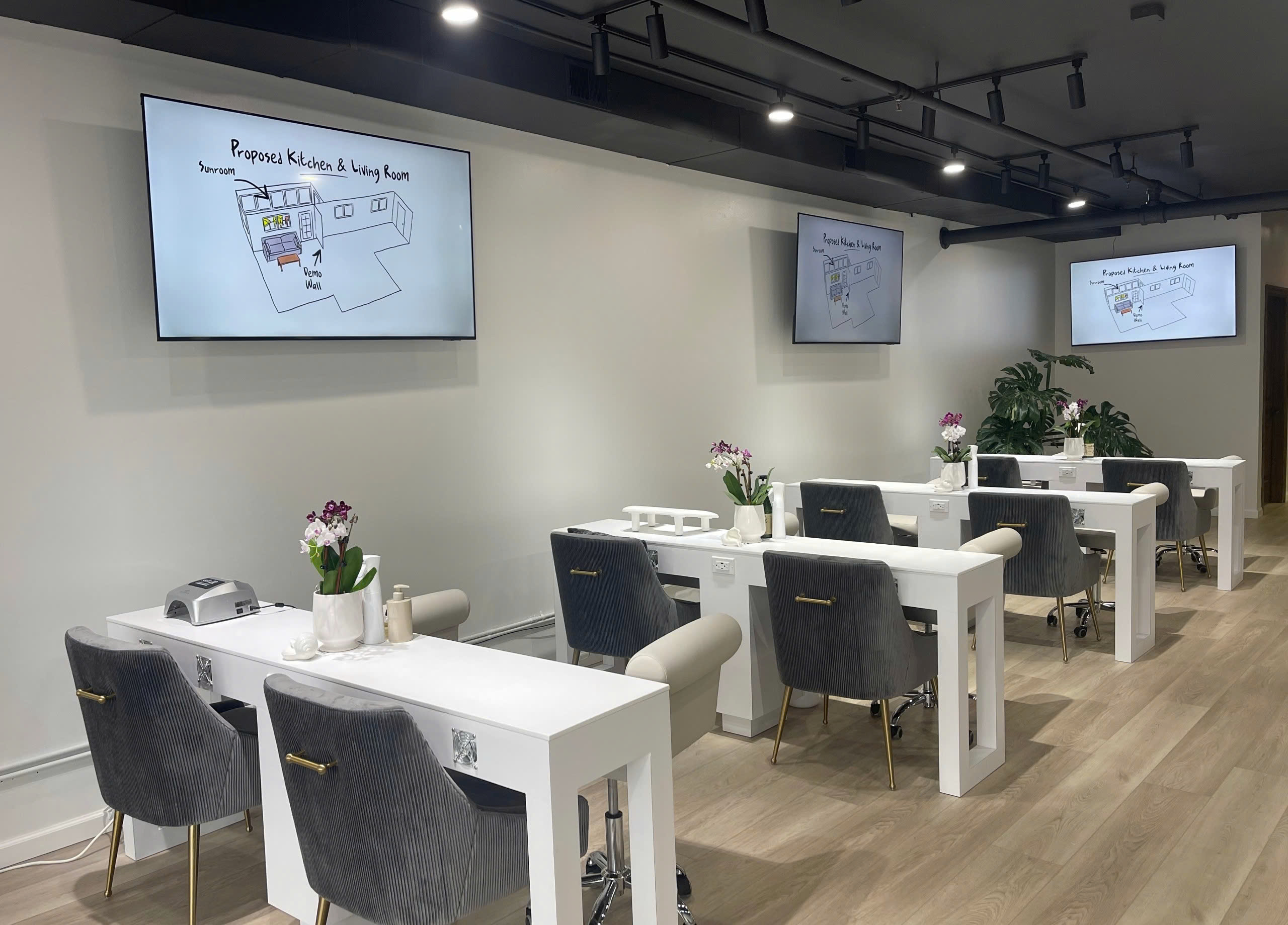 The NAIL Nest Beauty & Spa (Formerly Shiny Nails) in Hinsdale, IL (2)