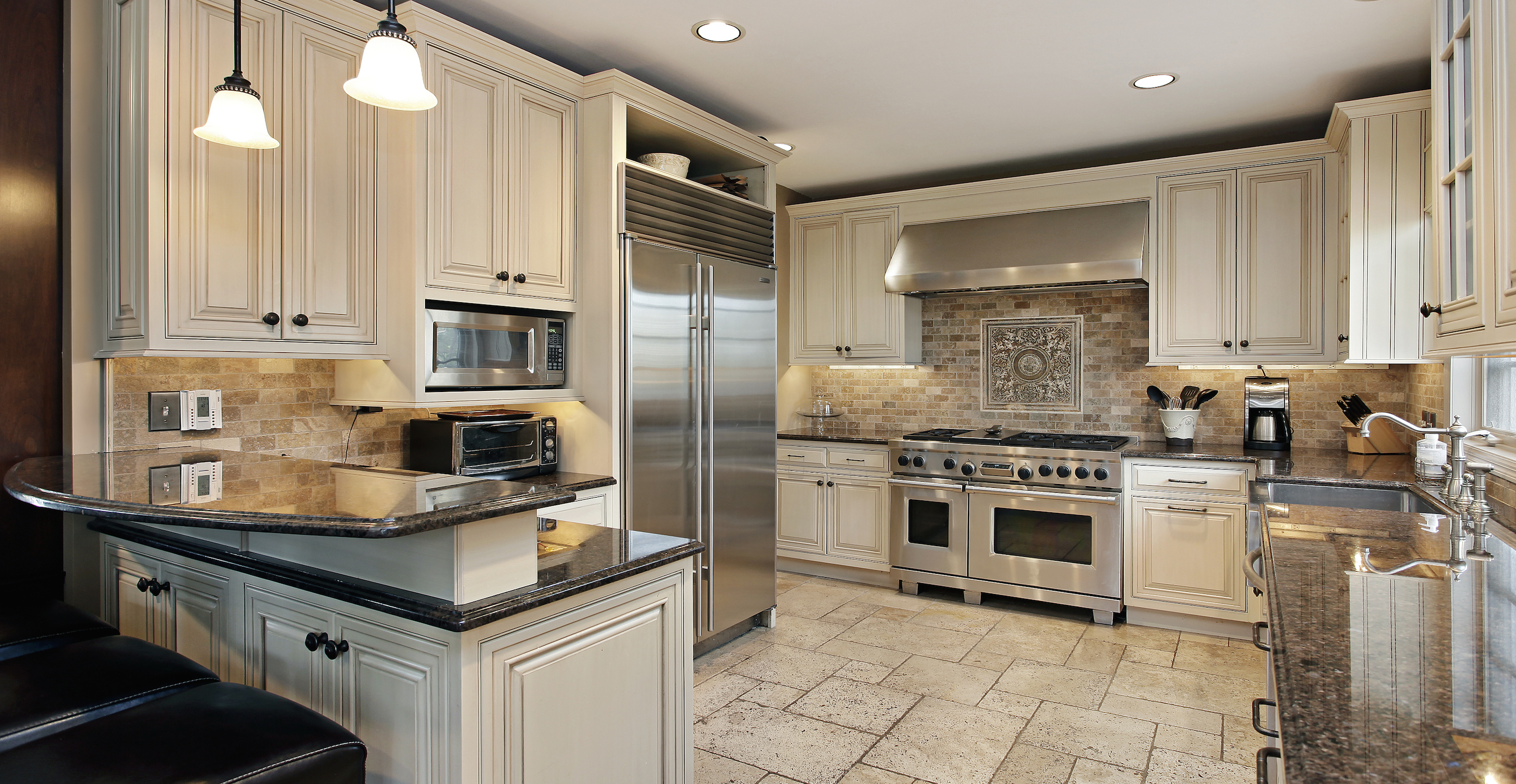 Jessie McDaniels Real Estate - Paul Luxury Homes in Darien, IL