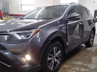 Schlafer Auto Body Inc in Lannon, WI (4)