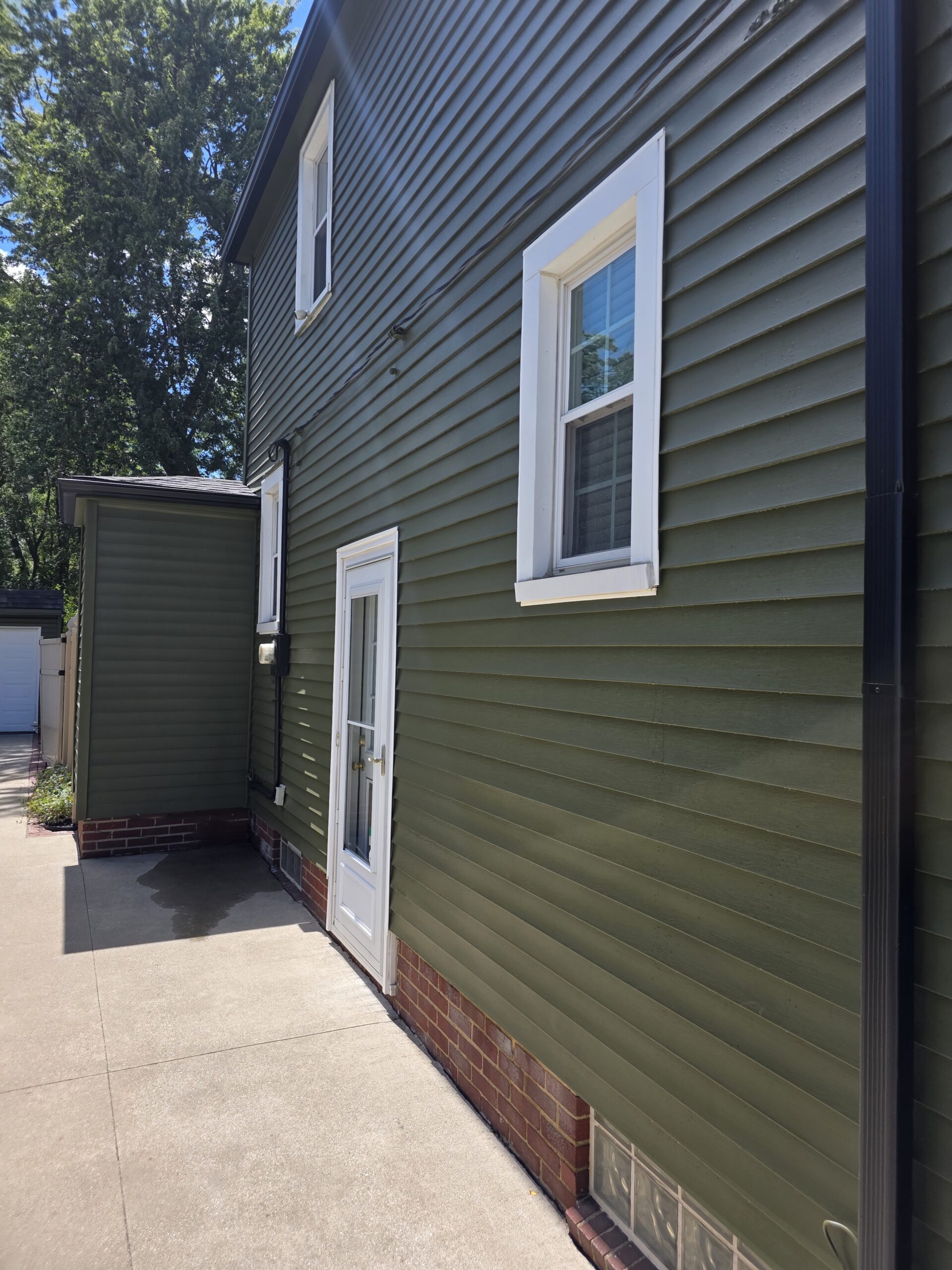 ALWAYS BIG POWER WASHING PROS in Hinckley, OH