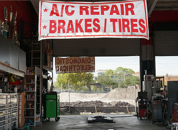 Full Blown Advanced Auto Repair & Car Audio Inc. in Winter Park, FL (2)