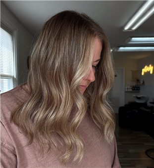Lived-In Luxxe Hair Salon in Emmaus, PA (5)