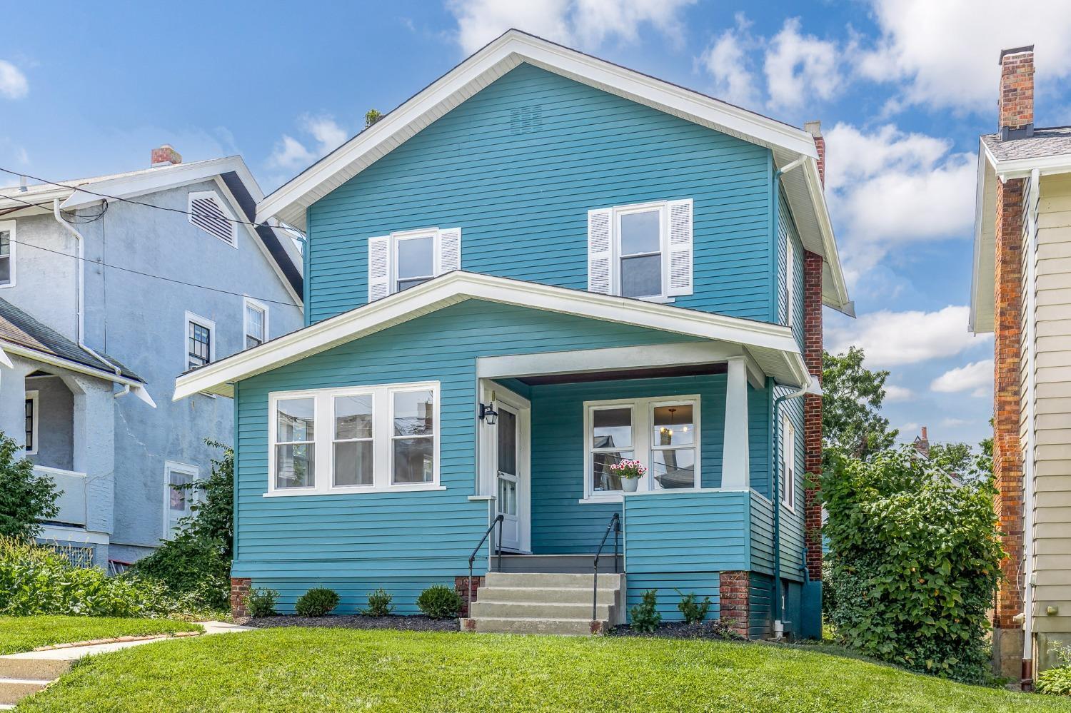 Megan Stacey Group Coldwell Banker Realty in Cincinnati, OH