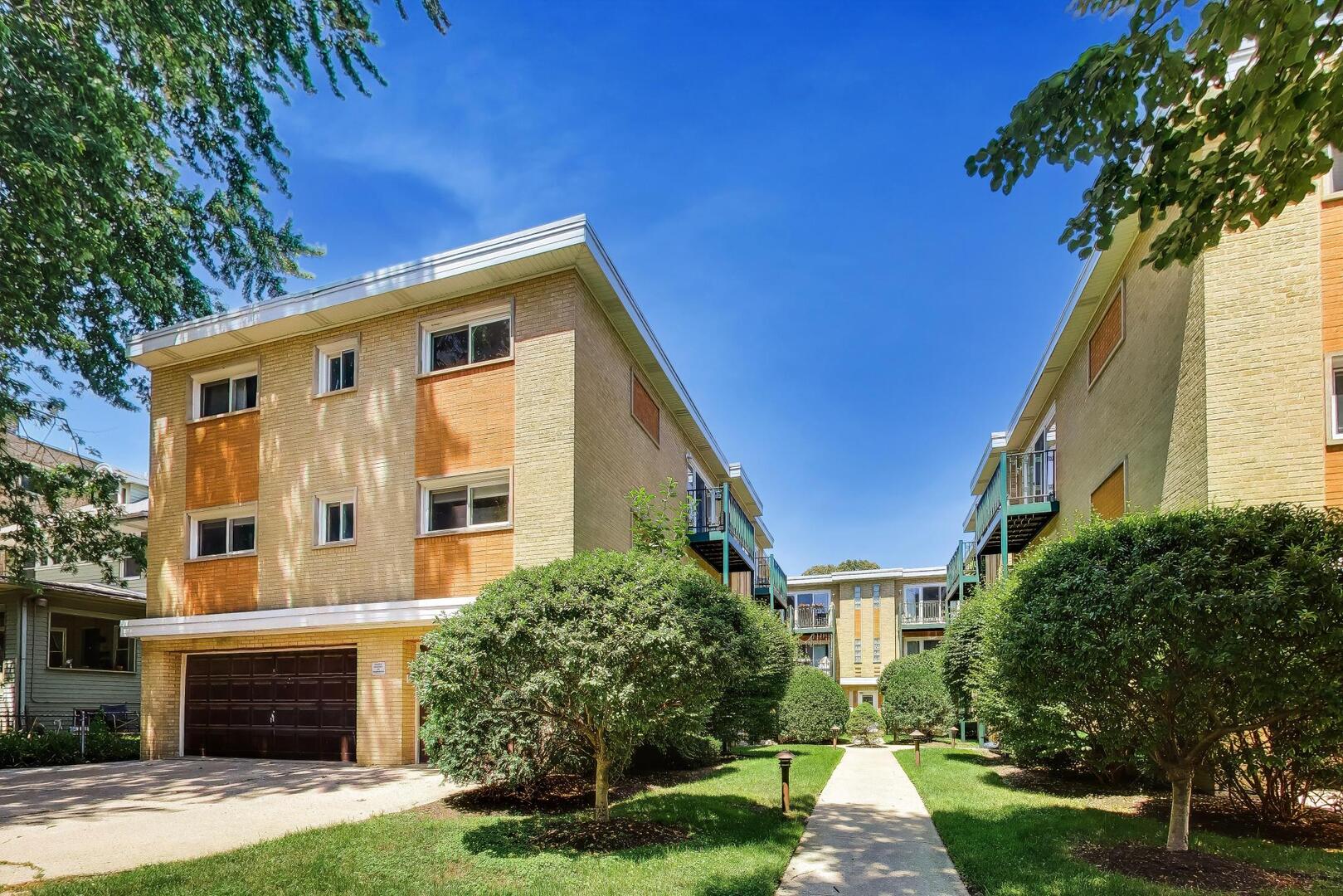 Mary Summerville Partners in Evanston, IL (5)