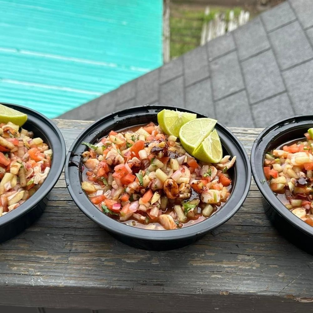 Mariscos Sinaloa “el Compa Moy “ truck in Passaic, NJ (3)