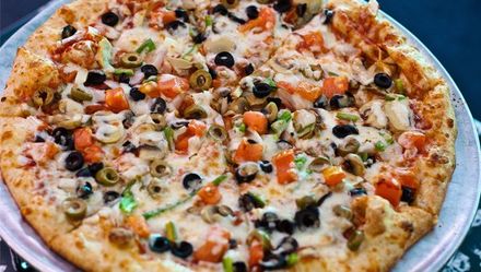 Gooey's Pizza Waycross GA in Waycross, GA (2)