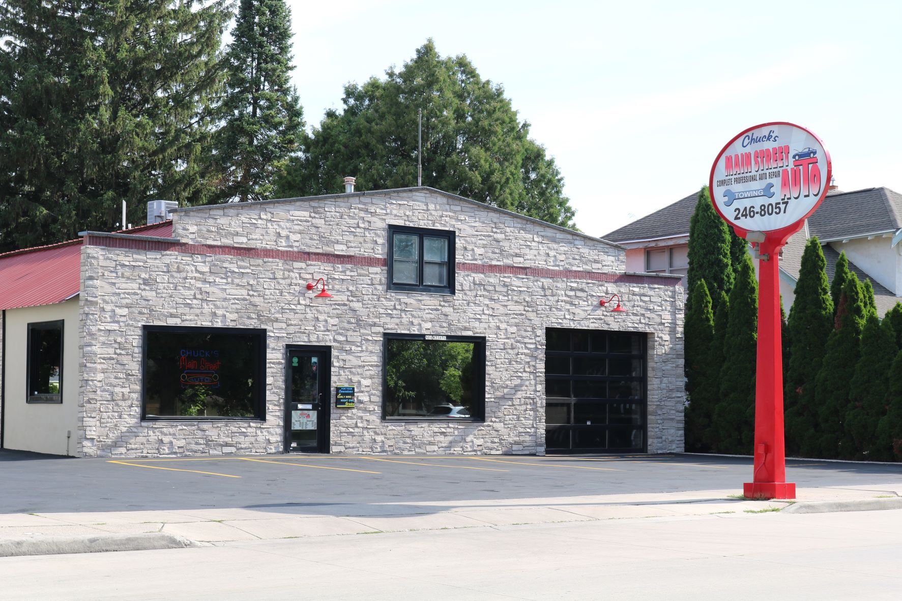 Chuck's Main Street Auto in Sussex, WI