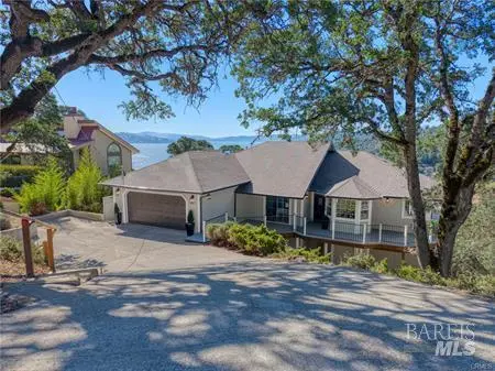 Ramos & Ramos Real Estate Team in Ukiah, CA (3)