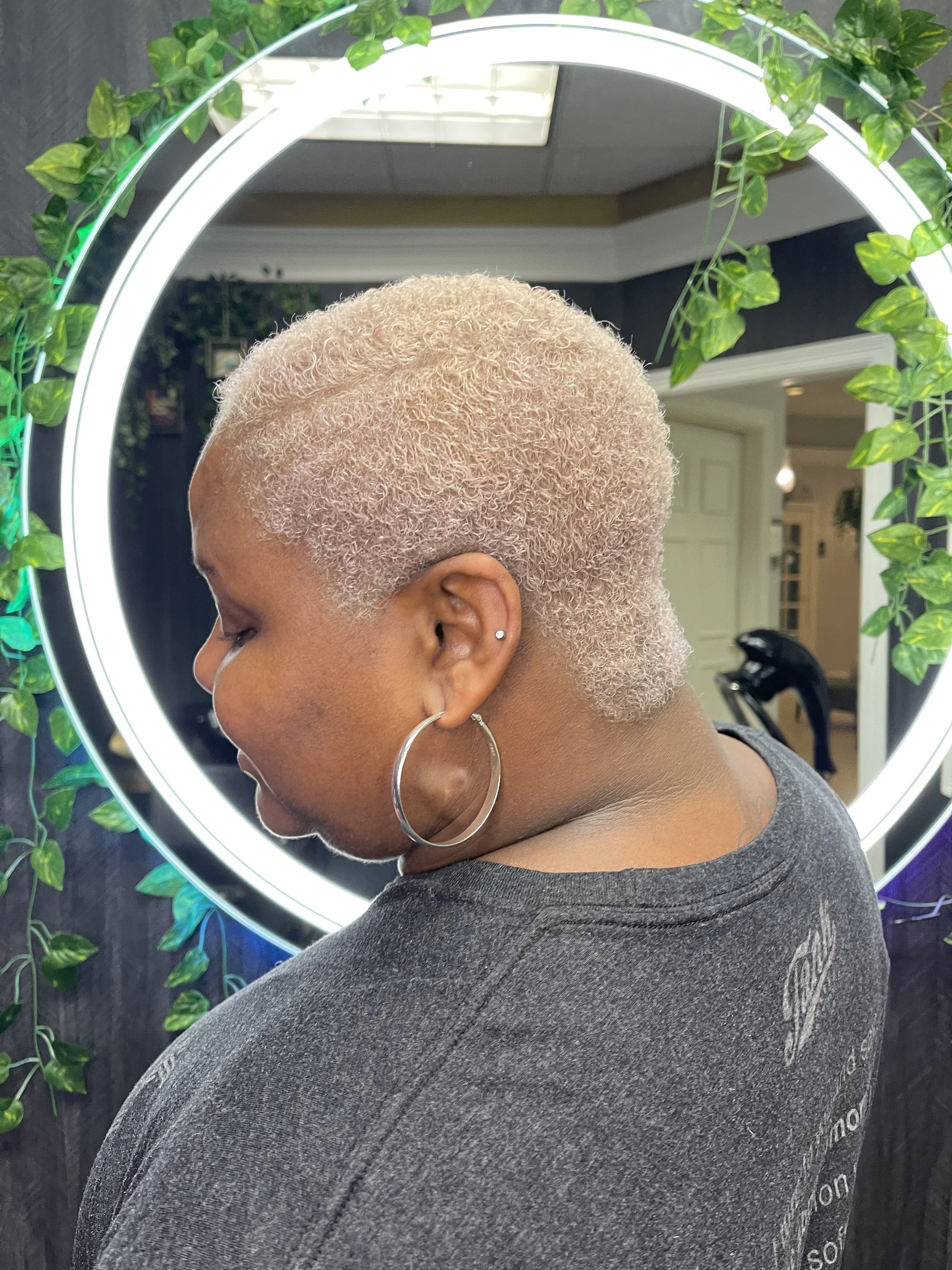 AunthoneyDoesHair-Anthony Simmons in Dallas, TX