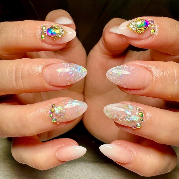 Oasis Nail Bar in Carmel-By-The-Sea, CA (6)