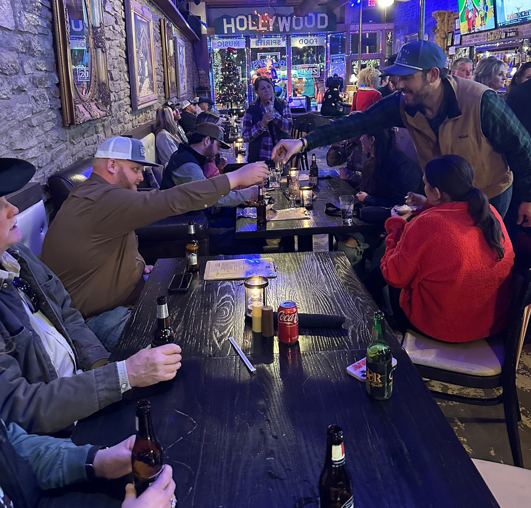 HH Supply Co. Restaurant and Bar (formerly Blackies on the Square) in Glen Rose, TX (4)