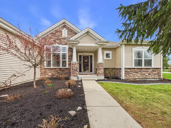 Momentum Realty Partners - Found It - ADT Realty in Pewaukee, WI (3)