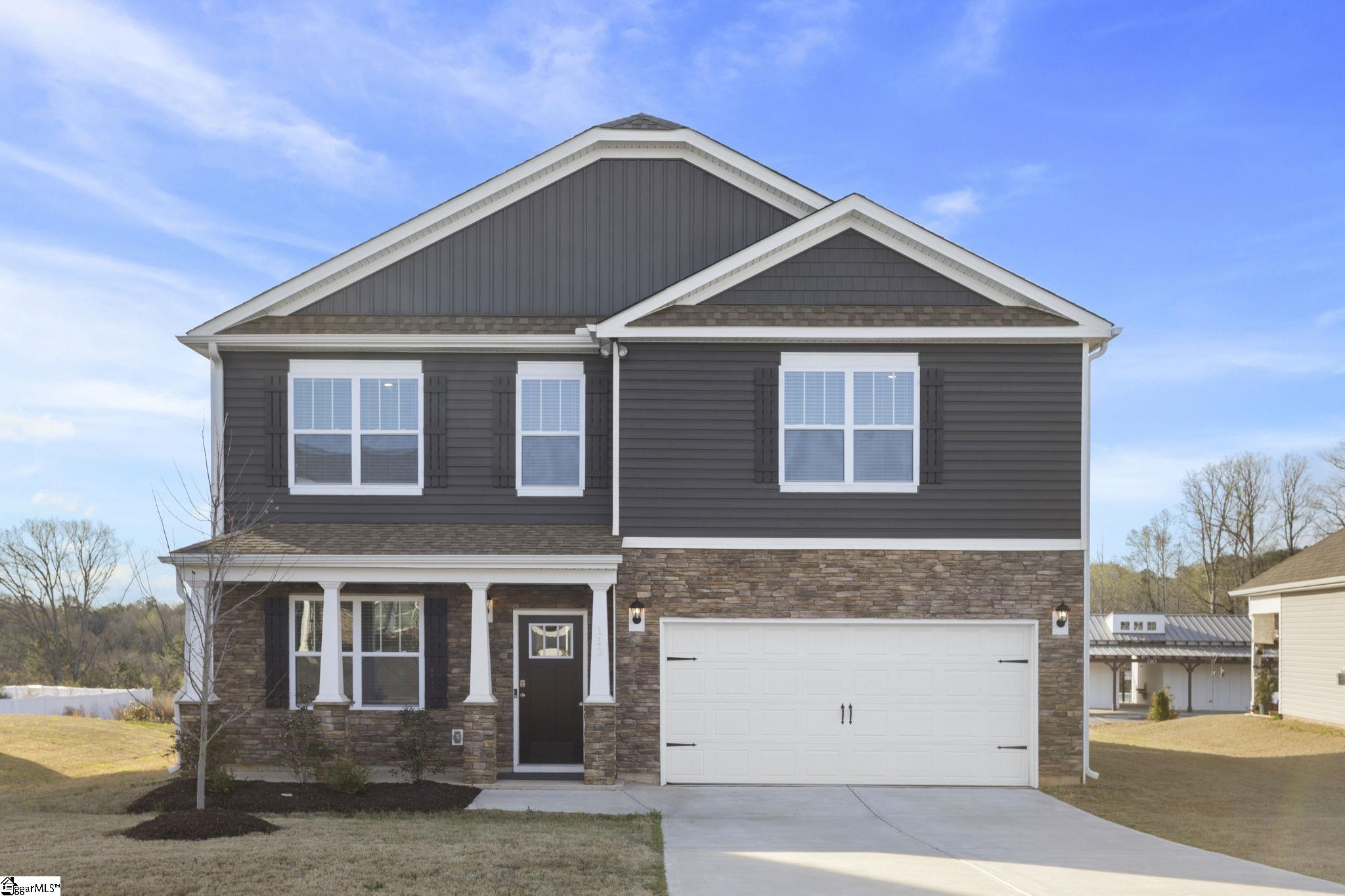 Mariana Taramasco, SERHANT, Realtor in Greenville, SC