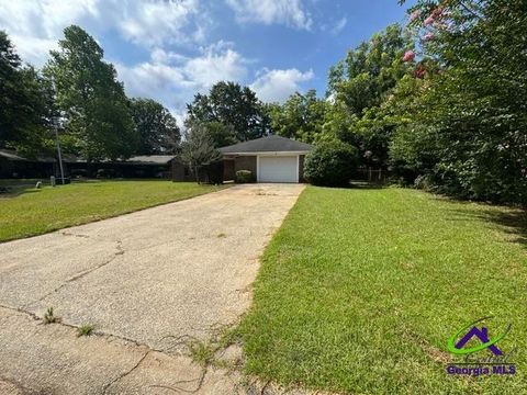 Becky Smart - LANDMARK REALTY in Warner Robins, GA (4)