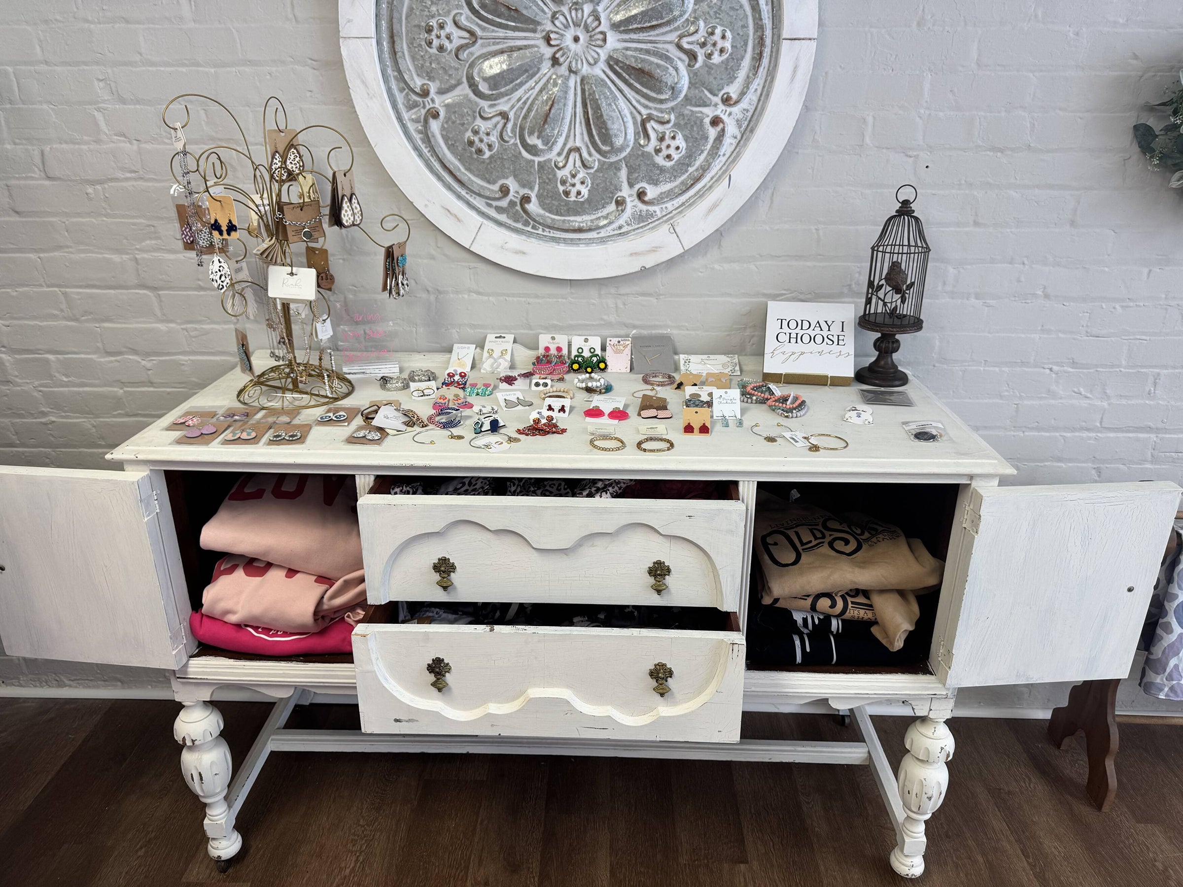 Wild Olive Boutique in Washington, NC (3)