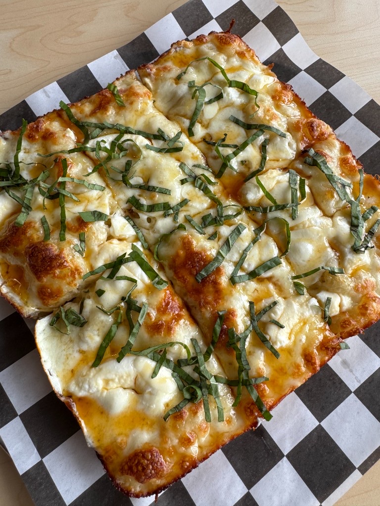 Uncle G's Pizza - Food Truck at Hop City in Birmingham, AL (6)