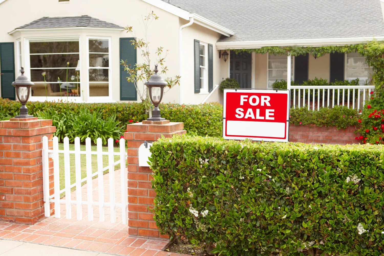 Elk Grove Village House Buyer in Elk Grove Village, IL