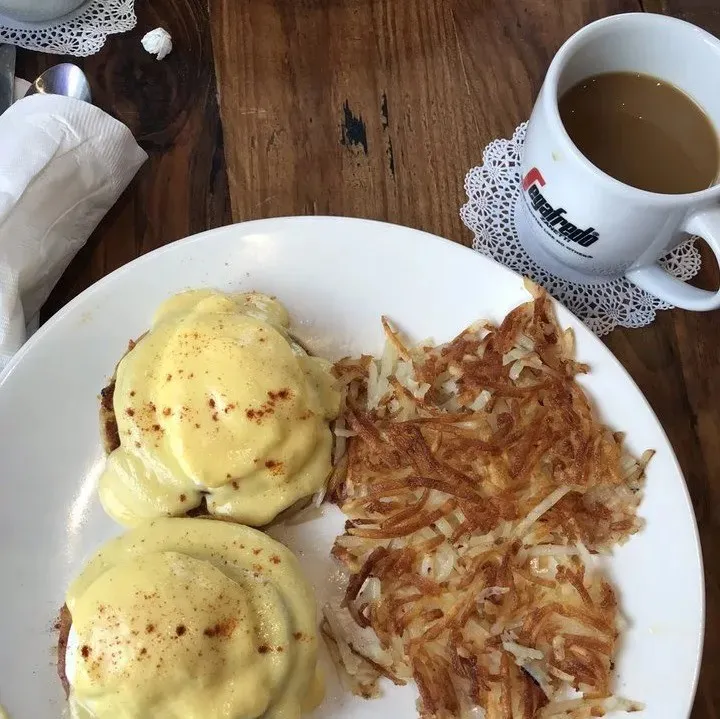 Benny's Cafe in Colleyville, TX