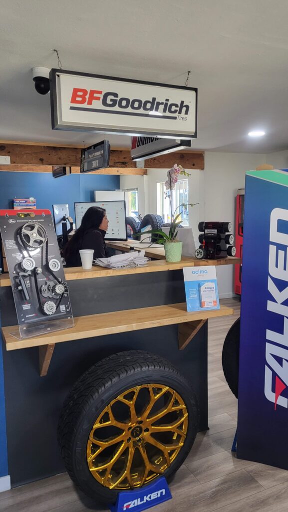 E&E Tires Automotive Center in Banning, CA (6)
