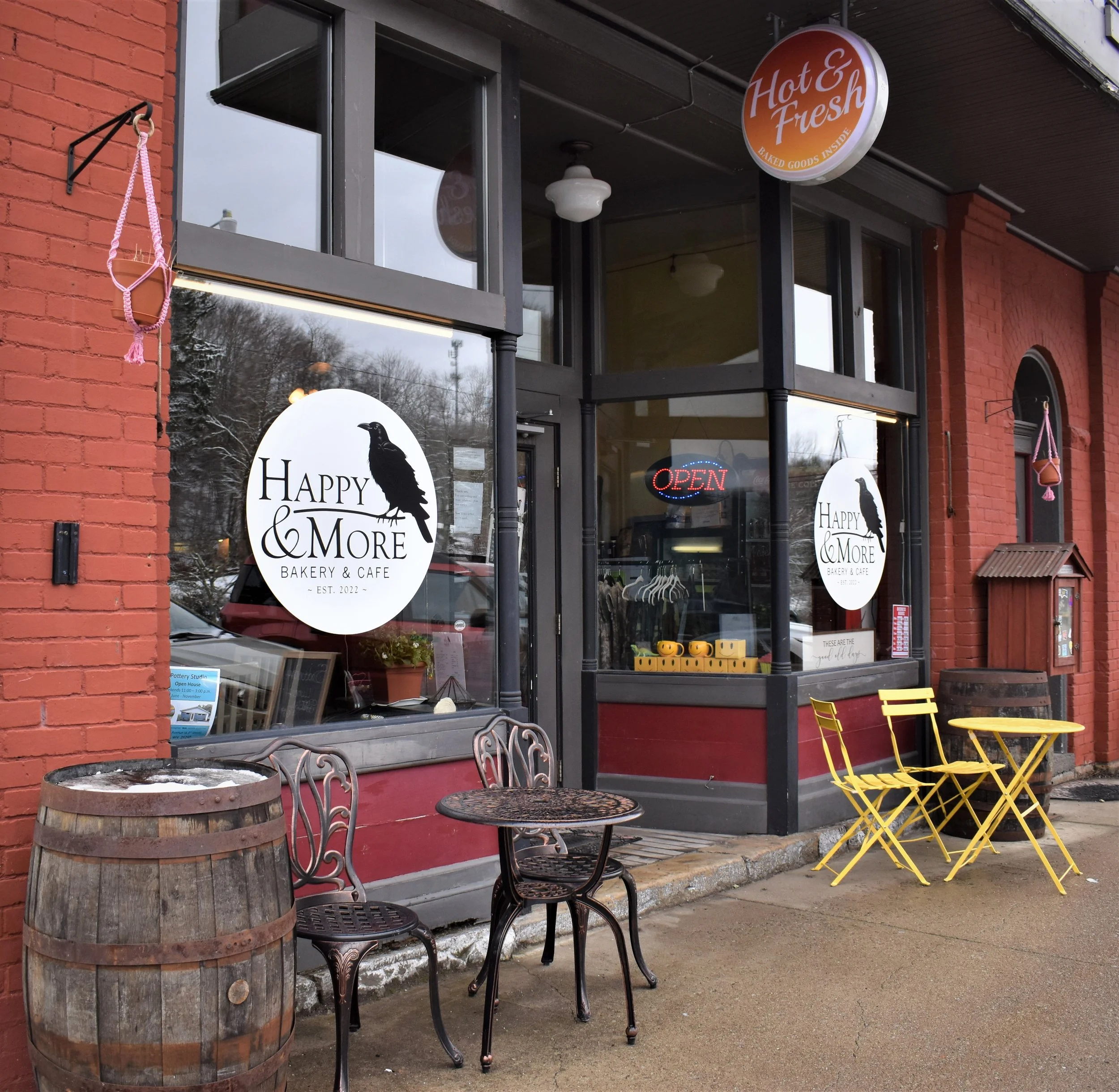 Happy & More Bakery & Cafe in Thomas, WV