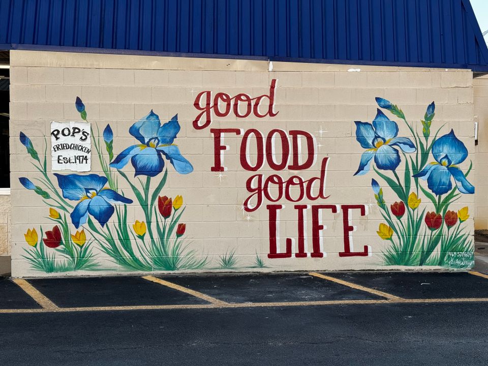 Pop's Fried Chicken in Terrell, TX