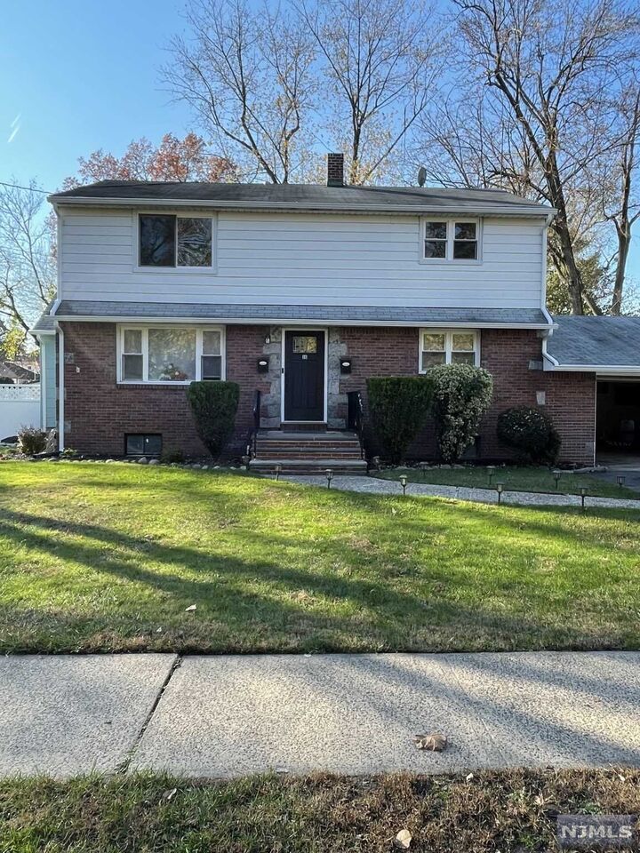 The ONE94 Group - Coldwell Banker Realty Ridgewood in Ridgewood, NJ (2)