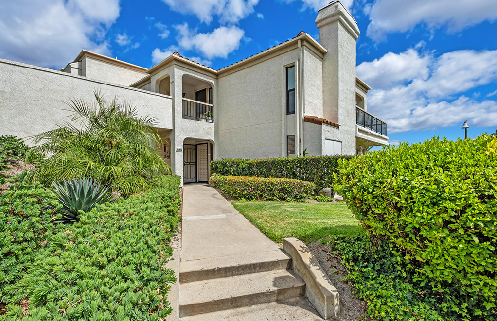 Amy Taylor, Realtor in Mission Viejo, CA (5)