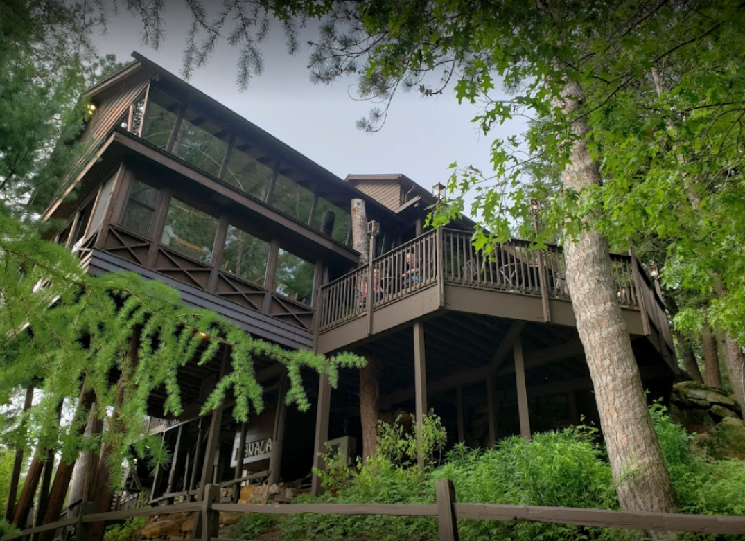 Ishnala Supper Club in Lake Delton, WI