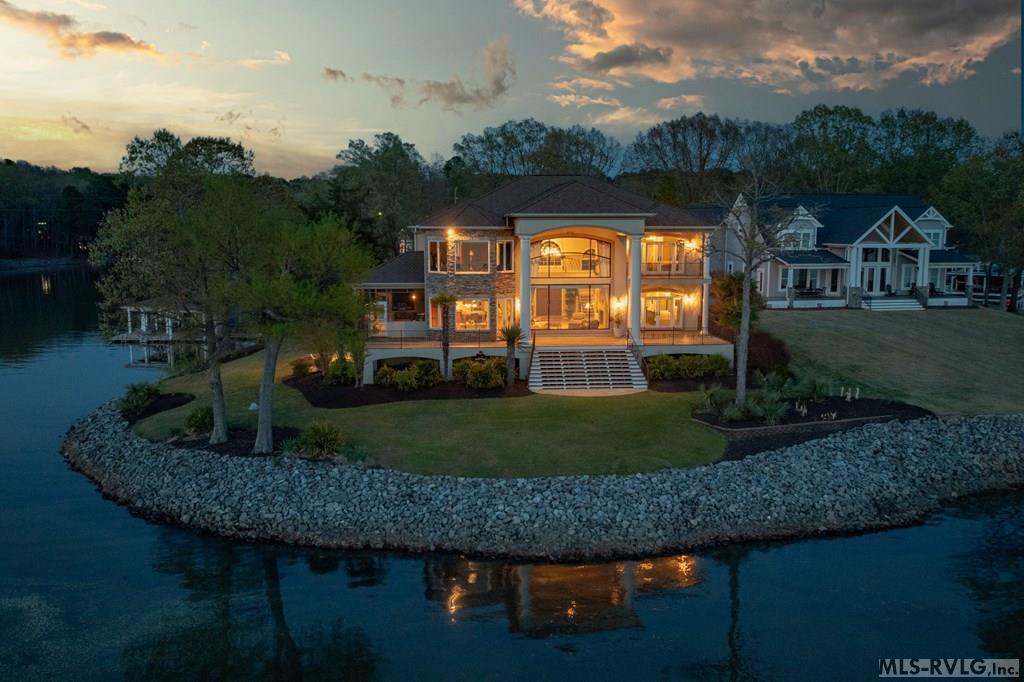 Pamela Hale | Lake Gaston Realtor & Broker with Coldwell Banker Advantage in Littleton, NC (4)