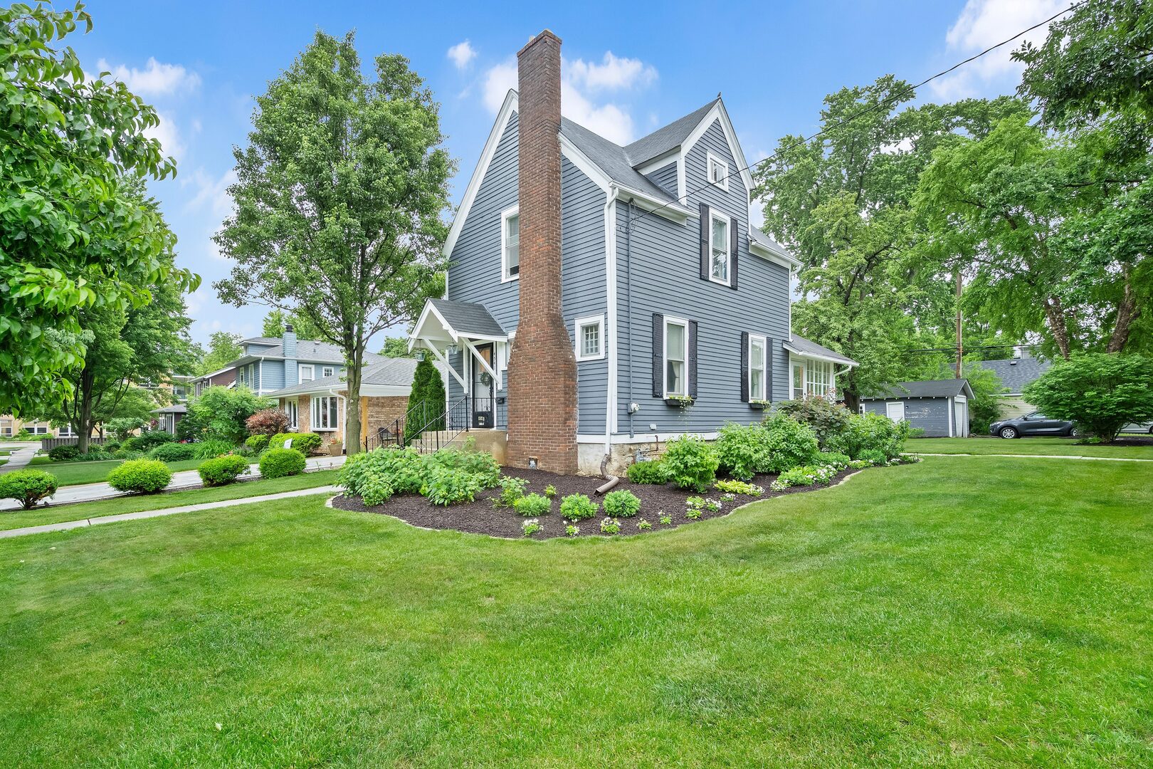Wardlow Group | Downers Grove, IL Real Estate Agents | @properties Christie's International in Downers Grove, IL (4)